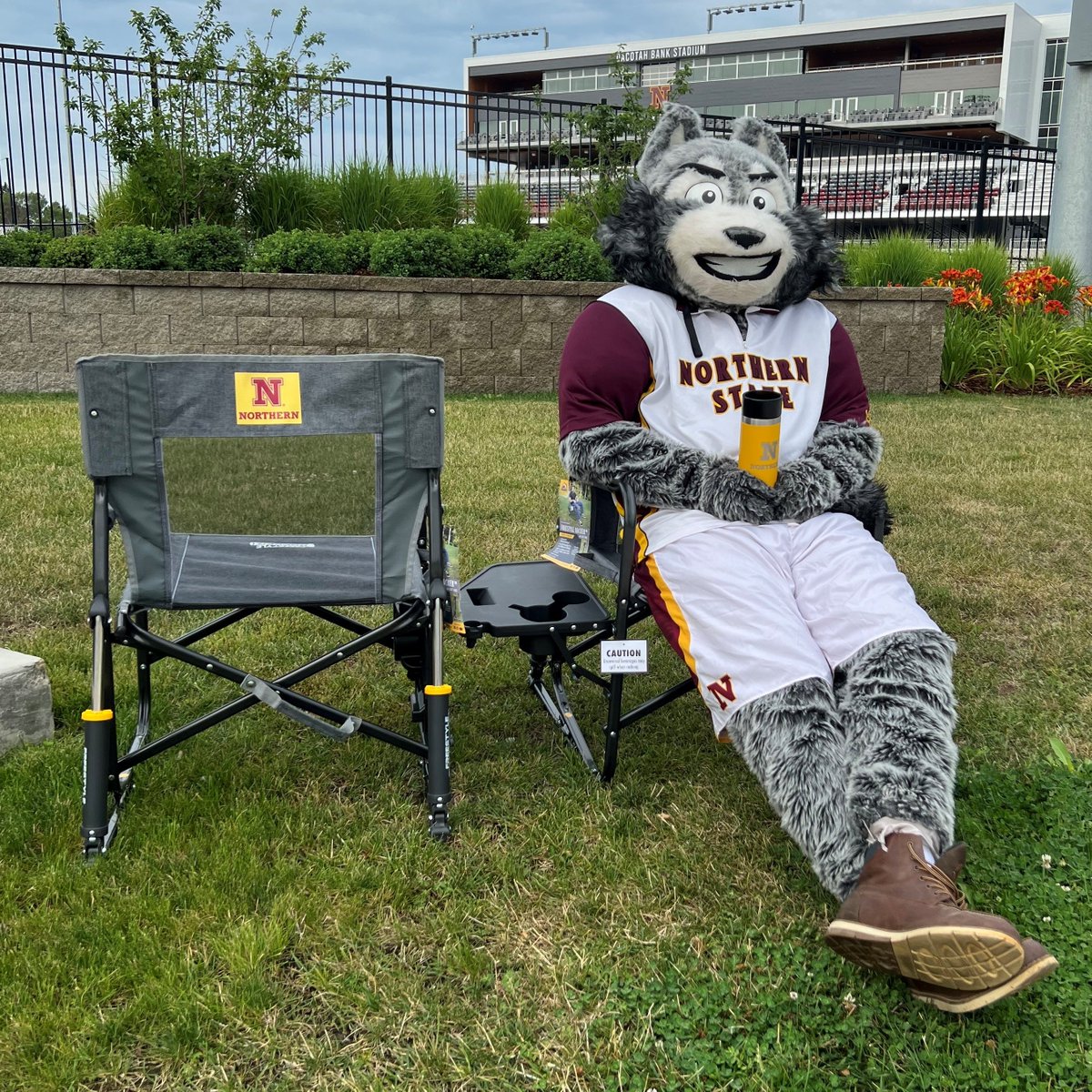 AlumniNSU's tweet photo. Attention NSU alumni and supporters!!!

Stayed tuned for how you can win these NSU Freestyle rocking chairs during fair week! #gowolves https://t.co/SGPsYd172O