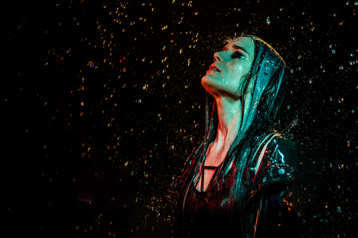 foreverstilldk's tweet photo. NEW SONG 📣
It's Bandcamp Friday and we've got a new song out 🥳 Go give it a listen and grab one of the very limited bundles that among other things include this signed photo of Maja 😍 https://t.co/XKYHEhTT65

📸: Jannis Dalg https://t.co/wu0p3XgCYi