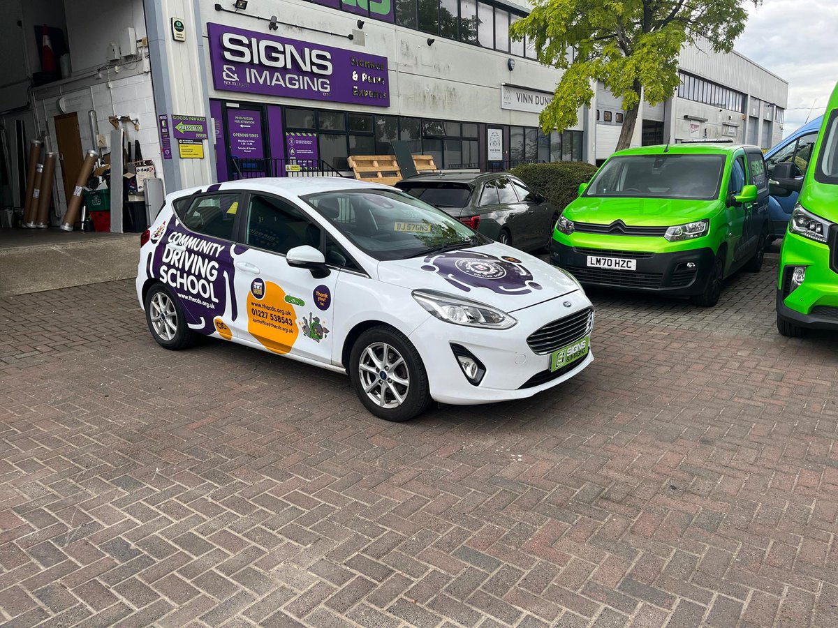 Signsandimaging's tweet photo. Old graphics stripped and New ones installed today - Jessica looks good now !!!

Community Driving School are doing fabulous things for the community and we are happy to help them rebrand their fleet with other cars to follow.

Keep up the good work guys !!!

#bbn #carlivery https://t.co/LdvL6dEqT6