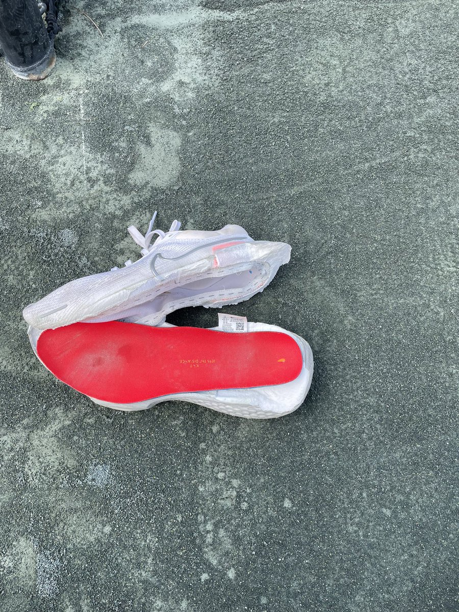 spkid725's tweet photo. Yo @Nike good thing my ankle is still in one piece!  Out here like @Zionwilliamson at Duke on my shoes!

#Nike https://t.co/ZmAOmXg4gA