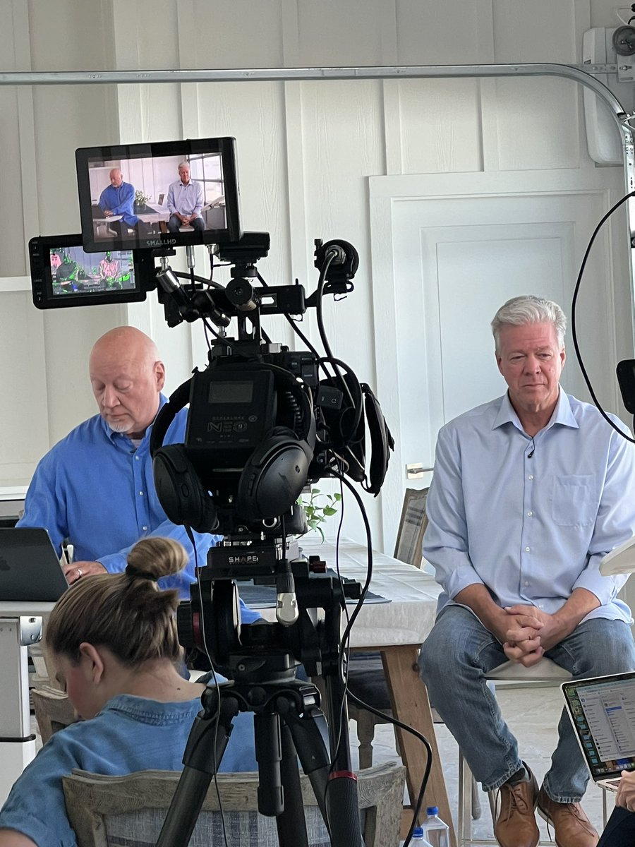 bobhamp's tweet image. It’s going to be a fun day of shooting for a great upcoming ECourse! #escapingthematrix @DavidHolland