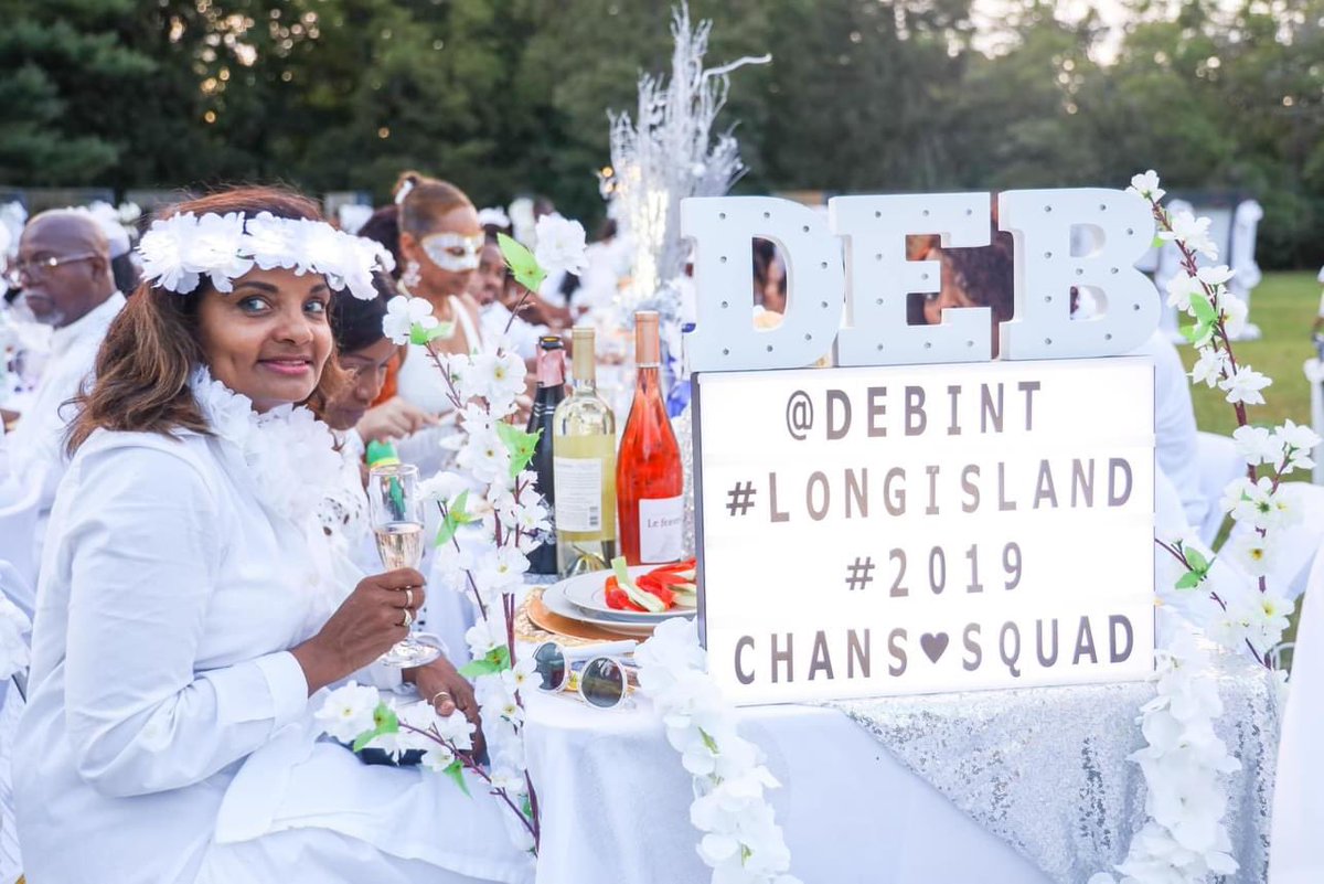 dinerenblancli's tweet photo. 🍽️Table Talk: Here is a checklist for your #DEBLI2023 table essentials!

🤍White Tote or basket
🤍Dinner Plates (white)
🤍Salad Plates (white)
🤍Dinner Forks, Knives, Spoons
🤍Stemmed Water Glasses
🤍Stemmed Wine Glasses 
🤍White Linen Napkins 
🤍White Table Linen
🤍Wine Opener https://t.co/UUvomlUw7B