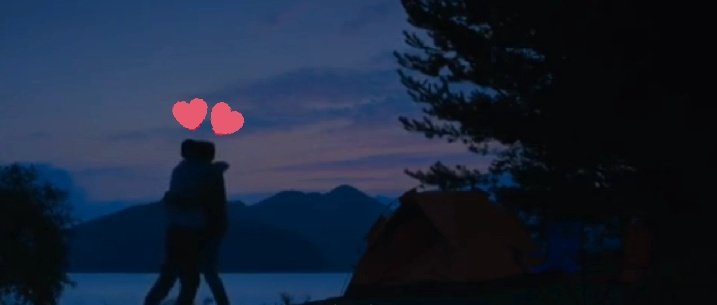 hohongsae's tweet photo. This scene is so intimate
maybe I think they have kissing scene right there😭🤣 *being delusional*
#HongKyung #ADistantPlace https://t.co/Su5rU7njvm