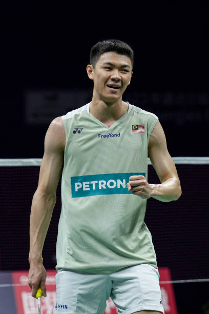 Post-QF thoughts on #AustralianOpen2023 
(1)
It has been a while since we last saw Lee Zii Jia competing on Saturdays. The Swiss Open and All England Championships were the last two tournaments where we saw him making it to the semi-finals so far in 2023. 

I clenched my fists…
