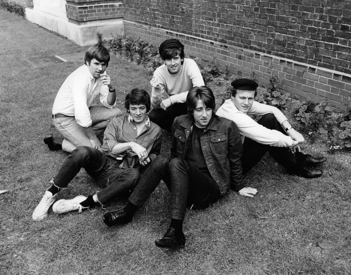holliesofficial's tweet photo. 📸: The Hollies visiting Wembley Television Studios in North West London. They were slated to perform "Bus Stop" on the renowned music television show Ready Steady Go!
Photos courtesy of Ivan Keeman/Getty Images. https://t.co/n59aQ2v06v