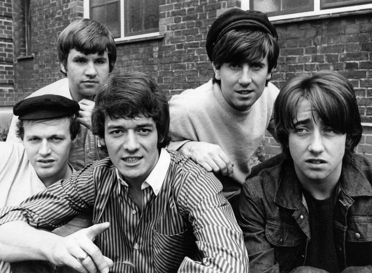 holliesofficial's tweet photo. 📸: The Hollies visiting Wembley Television Studios in North West London. They were slated to perform "Bus Stop" on the renowned music television show Ready Steady Go!
Photos courtesy of Ivan Keeman/Getty Images. https://t.co/n59aQ2v06v
