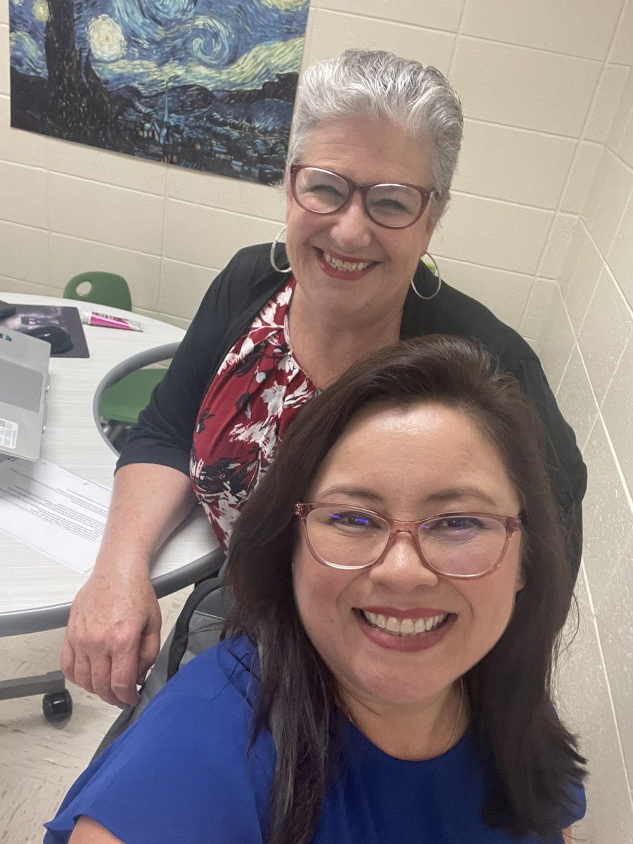 #BeTheInspiration #HCISDlearns
Summit K-12 presenter Virginia rocked this session. Am ready to serve my kids 😊