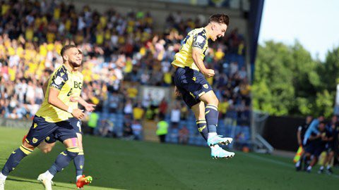 RoyalCarsOxford's tweet photo. Tomorrow is the day that the mighty @oufcofficial begins the season against @cambridgeunitedfc a game we can’t wait to see! ⚽️
Come on the U’s this is our season! 💛
#oxford #oxfordunited #oxfc https://t.co/2V3KEKD0Up
