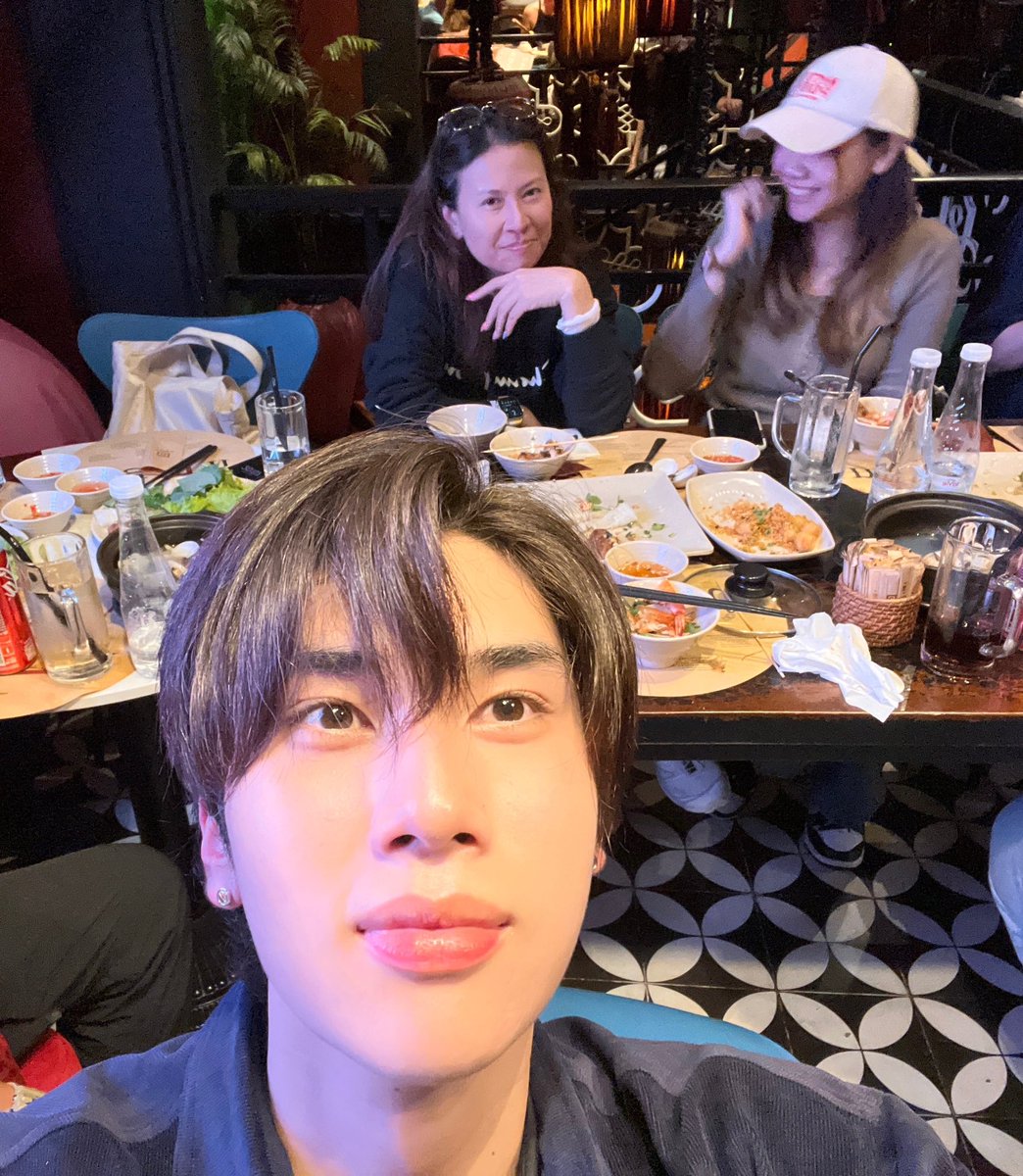 dunknatachai's tweet photo. dinner 🍽️ https://t.co/qSC6Vlkje8