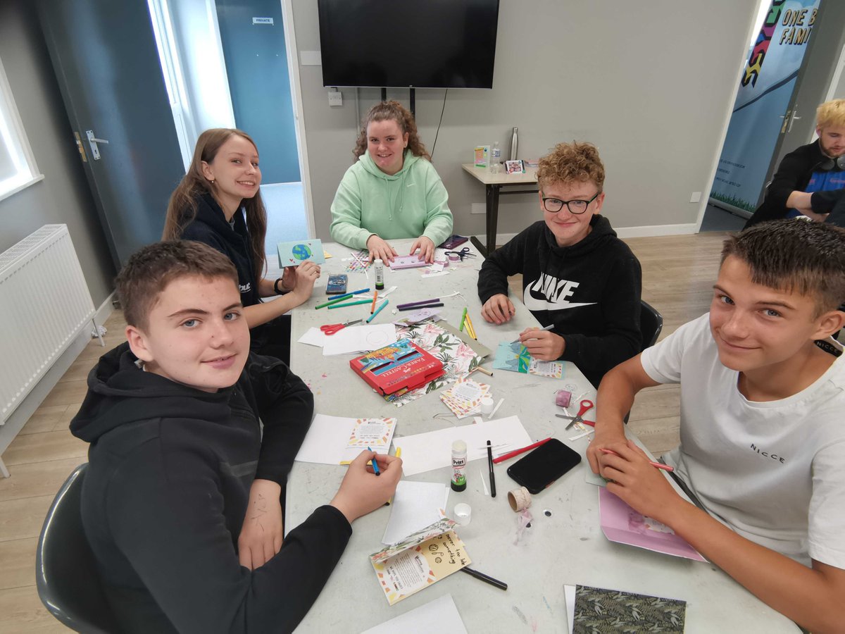ss_ycc's tweet photo. Great to have close to 40 young people (11-15yr olds) coming along to  #unitingcommunities session yesterday. Young people created cards for residents in a care home they will visit next Friday as part of their next social action project. Super delivery by CI Young Leaders #tbuc https://t.co/raCKx3lyLG