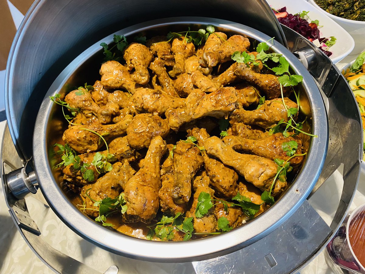 Shedus_Food's tweet photo. Can’t go wrong with Oxtail.
Catered by us
📧shedusfood@gmail.com

We cater for all types of events.
Gaborone based
Our mini Catering number is 10 https://t.co/9JMVis7uhJ