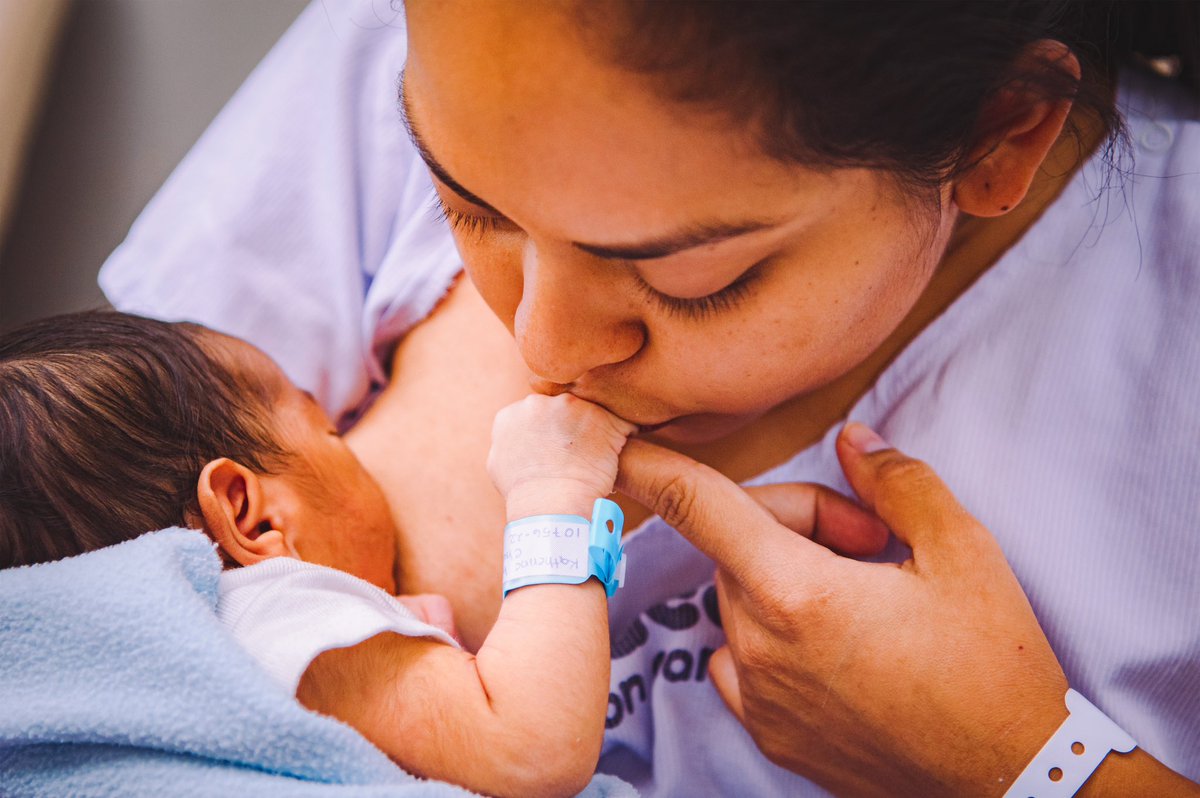El Salvador promotes breastfeeding. For that reason, our country has laws, policies, and strategies to foster positive and successful stories. One of these actions is the habilitation of lactation rooms.

#WBW2023 #ElMejorComienzo