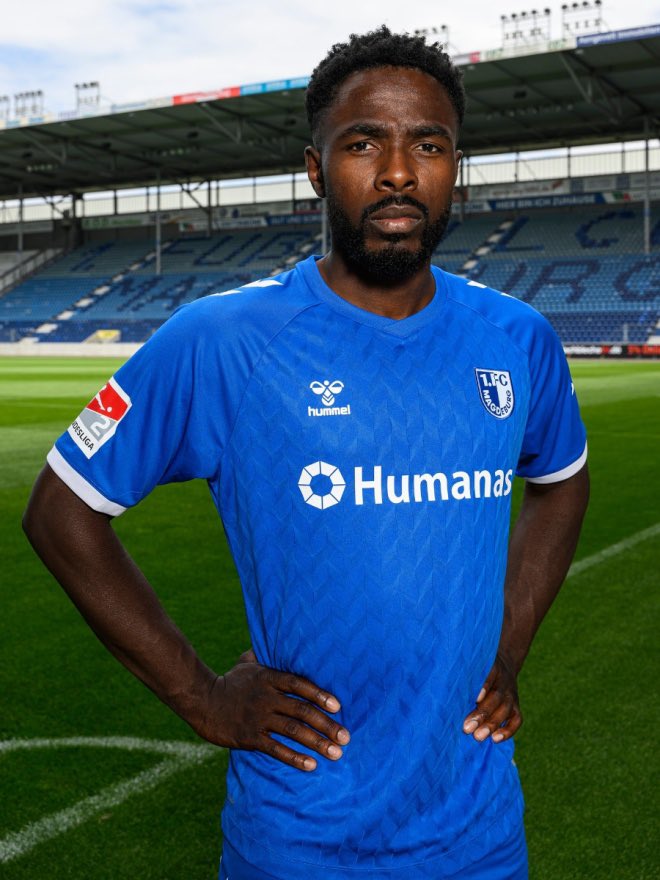 unserfussball's tweet photo. 📎 1. FC Magdeburg #EINMALIMMER - Hummel

1- Maillot domicile
2- Maillot extérieur
3- 3e maillot 

 ⌨️ https://t.co/dYQh73JV1i https://t.co/A22j4zuDUY