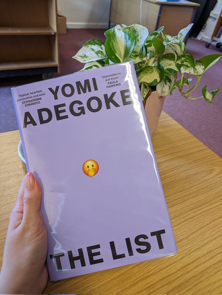 Currently reading #TheList by <a href="/yomiadegoke/">Yomi Adegoke</a>. 💜

Thank you @STHLibraries for the loan.  🙌