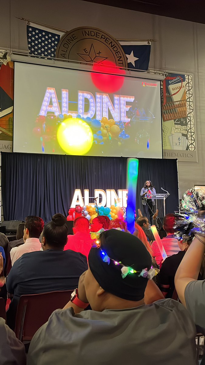 #MyAldine Convocation 2023 #AldineStart2023 @drgoffney Excited to belong and make a difference!