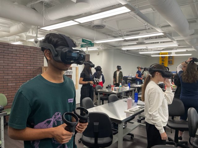 PRPyouthed's tweet photo. Happy Friday. the @PeelPolice YIPI students are at @sheridancollege using the @axon_enterprise VR headsets for Empathy Based scenario training. Fingerprint training while we wait for our turn. https://t.co/s7ZErCprI7