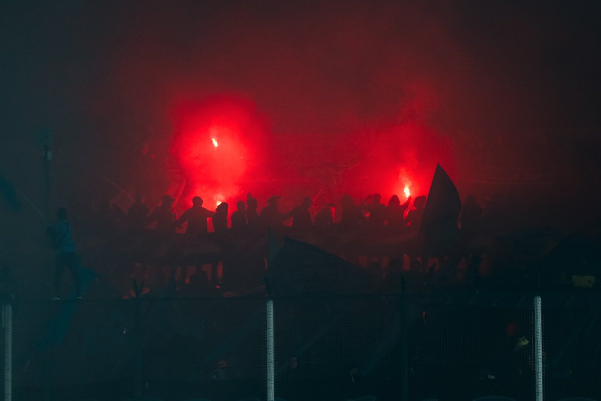 😍 Y no me importa en que cancha jugués 🎶🤩

🎆🎇 Minuto 6️⃣8️⃣ 🎆🎇