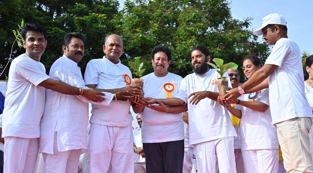 Patanjali Yuva Bharat Karnataka North (@ybkarnataka_n) on Twitter photo 