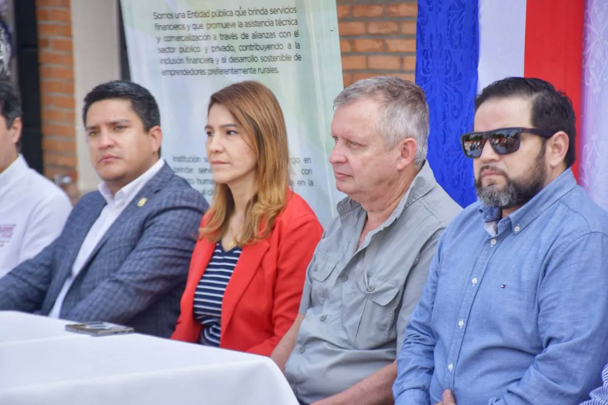 riosramirezc's tweet photo. ✓ Participé de la Inauguración del Crédito Agrícola de Habilitación en el Distrito de Cambyreta, con presencia del Ministro de Agricultura Ingeniero Agrónomo Moisés Santiago Bertoni, autoridades nacionales y distritales. https://t.co/WNuFsuH1Gb