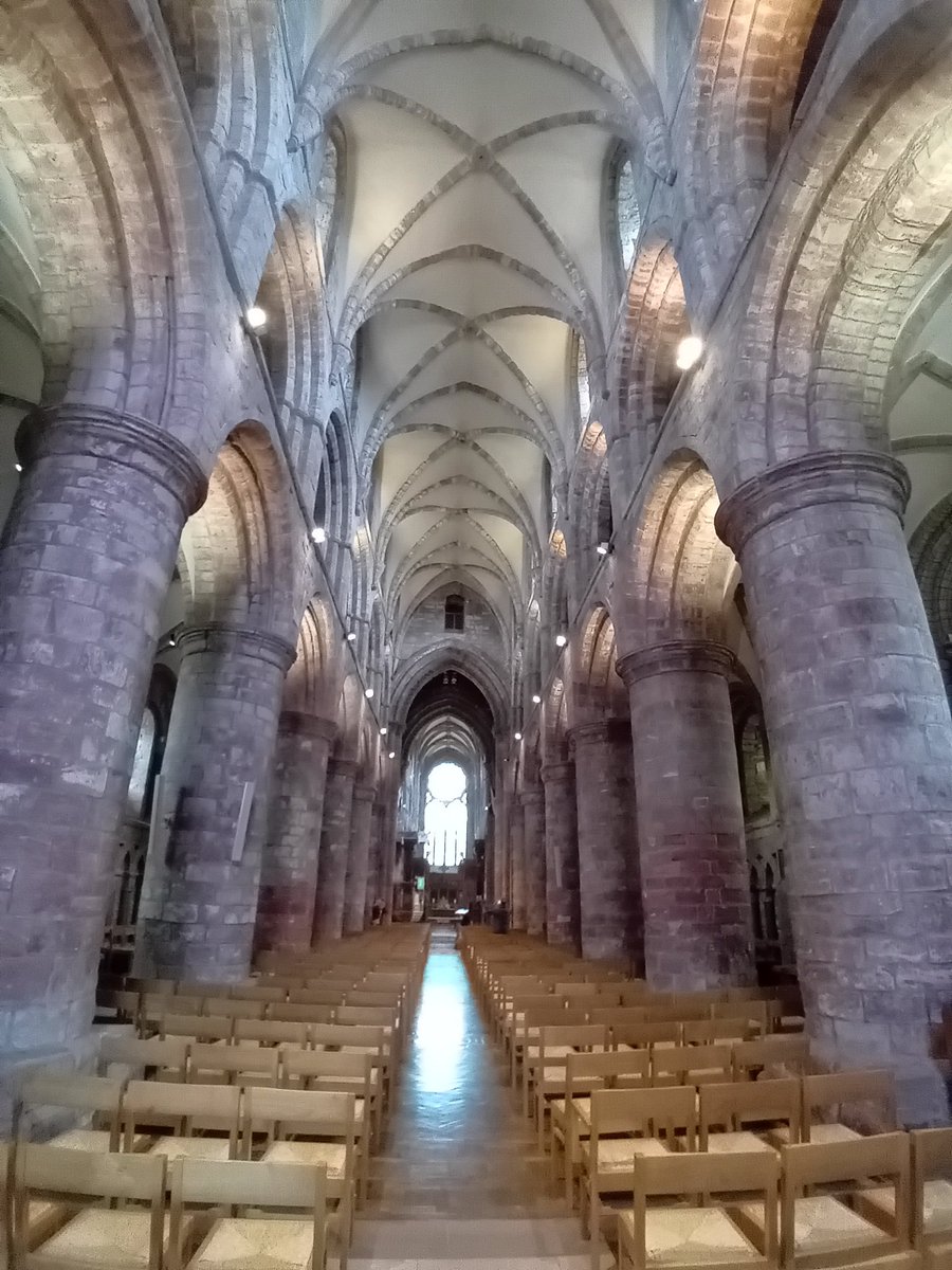 ETrooms's tweet photo. #StMagnus cathedral. https://t.co/upPPSSbmiH