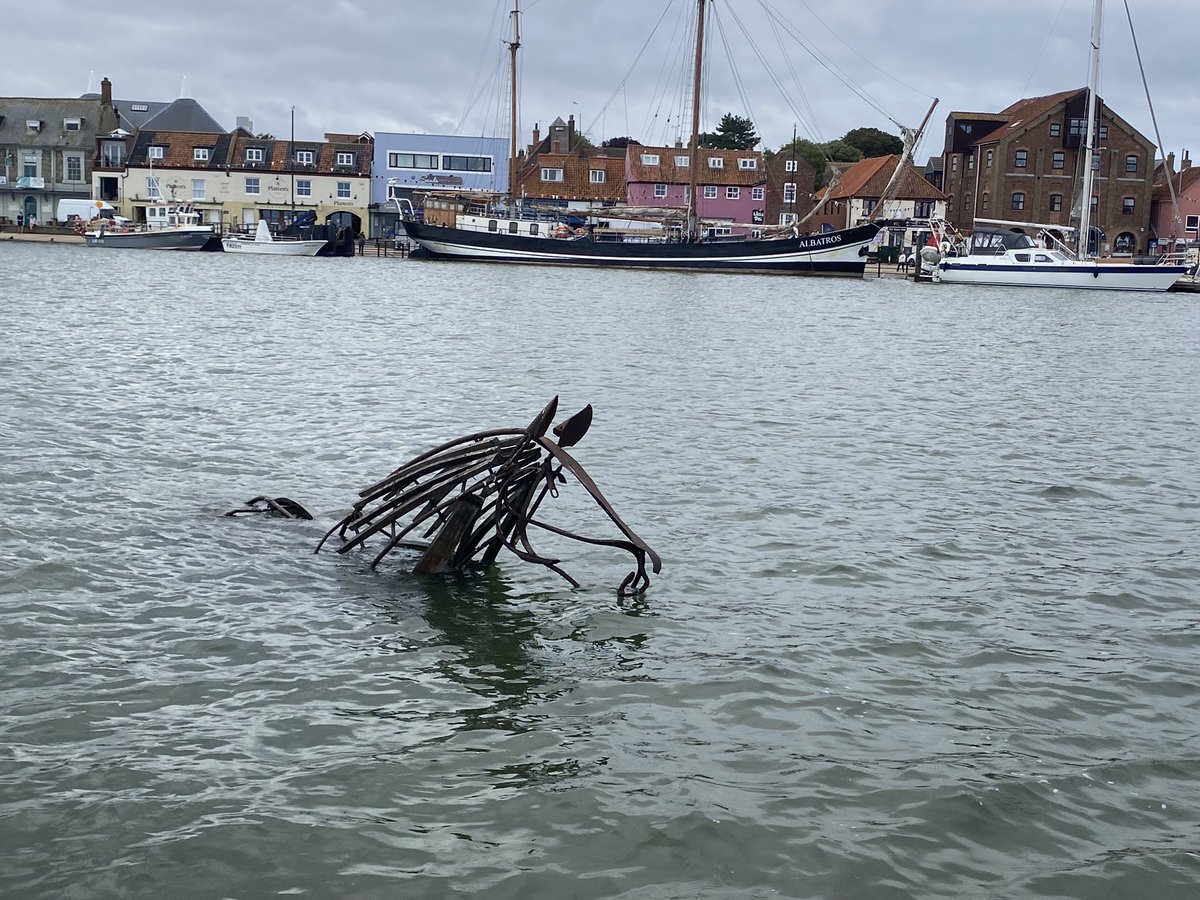 Wells Harbour Master tweet media