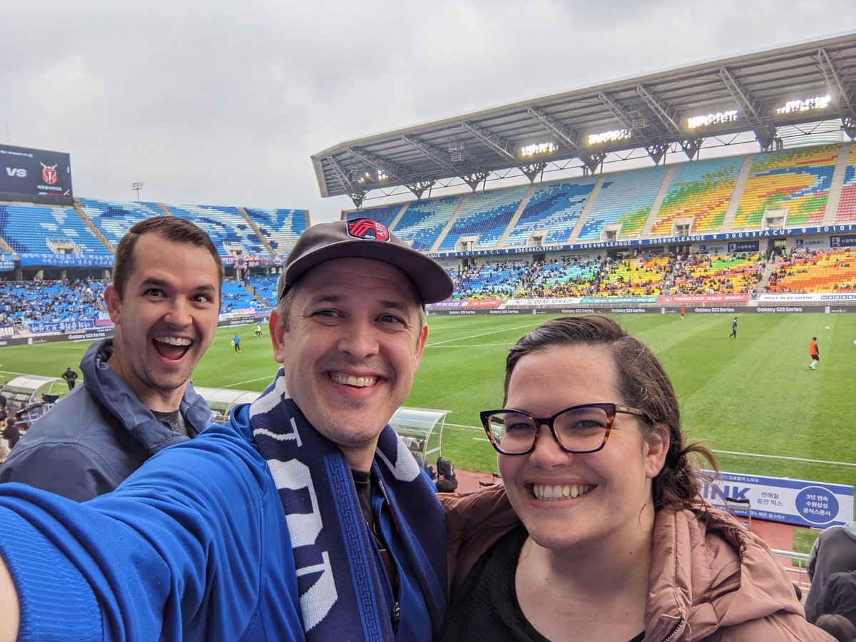 @stlCITYsc Away days are great! Always supporting my team.
#ULTRARivalryRoadTrip