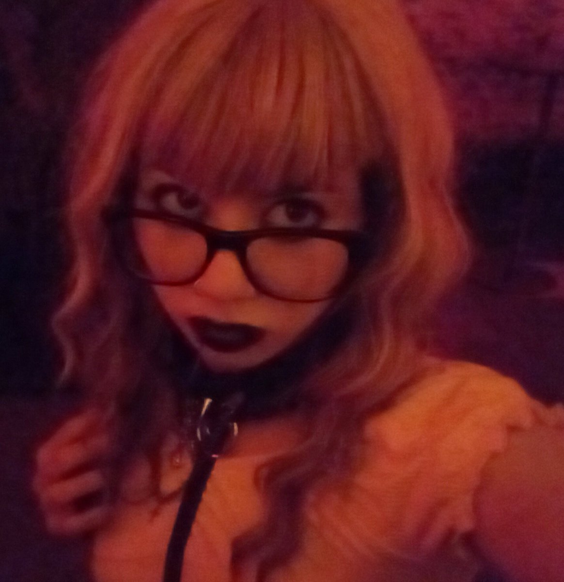 bush_boy_ah_'s tweet photo. doing drag with my boy, what a nice night 🌙  🌠  ✨️ @XXVAMPCHERRY

#Femboy #nsfwtwt #whiteteen #gay #rubia #gotic #gótico #chicagotica #trapito #goth #gothgf #Gothic #trans #Collab https://t.co/8pZsHMu1L7