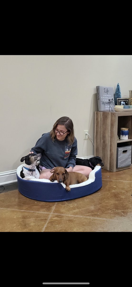 PathologyUAMS's tweet image. Our first #FeatureFriday features Dr. Macy Cummins, one of our new PGY-1 residents! She is from Houston, TX and Mississippi. She enjoys cross stitching, video games, board games and spending time with her family! Welcome to Macy! #PathMatch24 #Pathmatch2024 #path2path