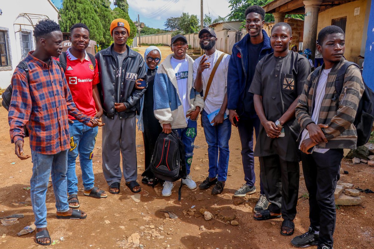 AgidikeDaniel's tweet image. Today we hit the field to get more information on user experience
Journey on ui/ux
@code_plateau @NyiriBature @P_ICTDA @Princeponfa @PPMFOUNDATION @DanganaFidelis @NXNETYNINE @ChreezTopha_ @LuckyInuwa 
#code_plateau

Code plateau to the world 💯🔥