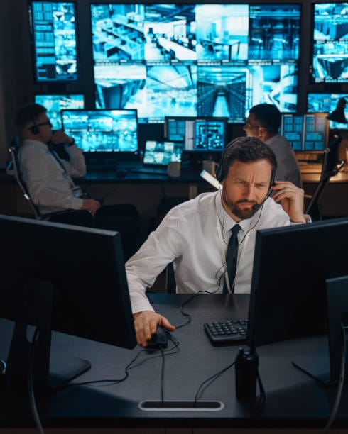 GuardPower1's tweet image. If you are looking for a quality live remote video monitoring company, please contact us at (877) 482-7310 or send your inquiry to gpsales@guardpower.com

#videomonitoring #surveillance #security #securityservices #privatesecurity #staysafe #surveillance #lossprevention