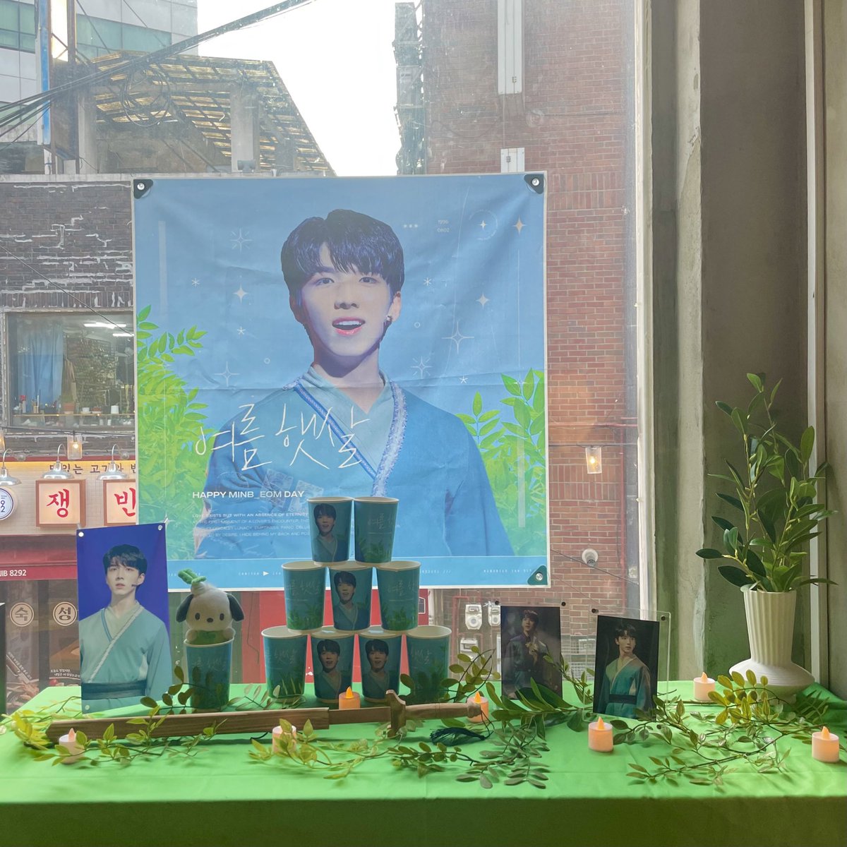 9inus's tweet photo. #생일이라서_기분이_너무너무_좋네요
#어지러운_햇살_반짝이는_민범_생일
#김민범_우리의_여름햇살

비록 엽서는 실패했지만 •••
띠부는 행협일심으로 풀버전 실물 보기 성공 >___<
ㅎㄹㅅ ••• 💙 https://t.co/KB7ZisGuoF