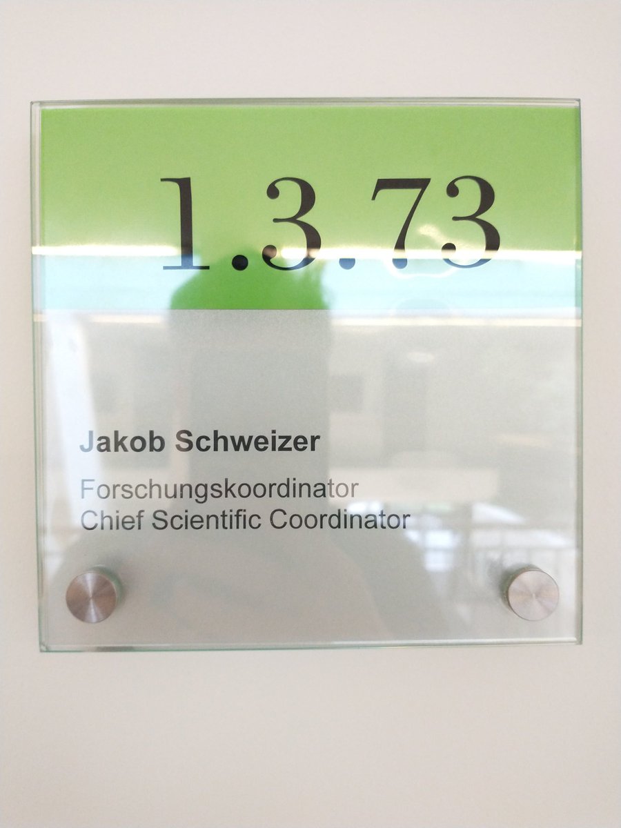 Jakob Schweizer @jakob-schweizer.bsky.social (@jakob_schweizer) on Twitter photo Hallo #ScienceTwitter... äh #ScienceX... in eigener Sache: seit heute arbeite ich als #Forschungskoordinator am <a href="/MPI_MolGen/">MPI for Molecular Genetics</a> in Berlin - ich freue mich auf die neuen Aufgaben und die Zusammenarbeit mit den Kolleg*innen!
#Wissenschaftsmanagement Hallo #ScienceTwitter... äh #ScienceX... in eigener Sache: seit heute arbeite ich als #Forschungskoordinator am <a href="/MPI_MolGen/">MPI for Molecular Genetics</a> in Berlin - ich freue mich auf die neuen Aufgaben und die Zusammenarbeit mit den Kolleg*innen!
#Wissenschaftsmanagement