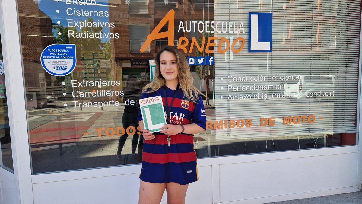 Aupa Inés a conducirrrrrrr 🚗🌫😁👏🫶🧡.