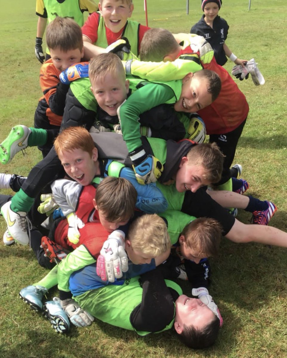 Love moments like this!!

Free Goalkeeper training session in Liverpool available now