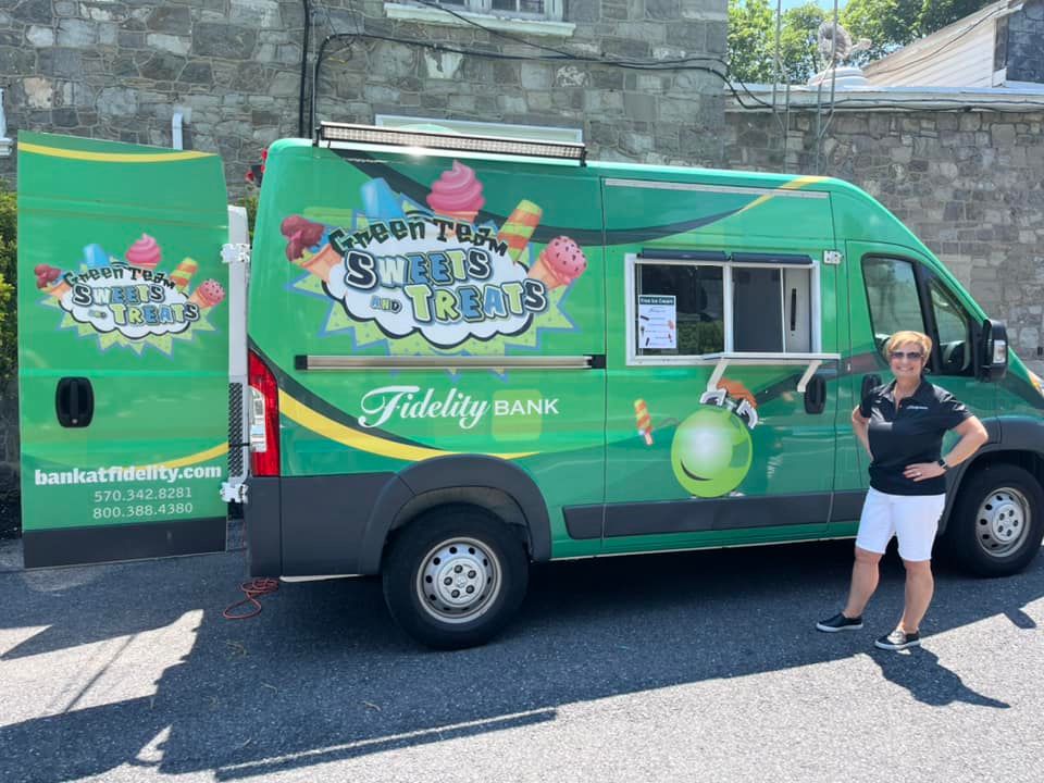 🚨 UPDATE 🚨 

The @hazletonchamber's FREE Summer #IceCreamSocial will be held inside the #HazletonLaunchBox TODAY at 2pm! 🍦🍧

Join us as we celebrate the summer while enjoying delicious, frozen treats, courtesy of @Fidelity_Bank.

Sign up here ➡️: ow.ly/9zjJ50PpkrB