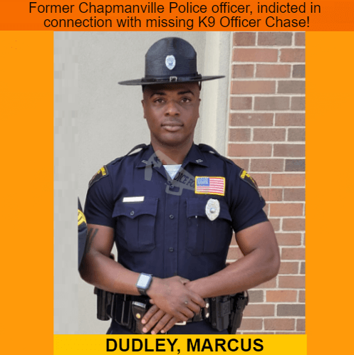 - West Virginia, USA -
MARCUS DUDLEY, ex-Chapmanville Police officer, indicted in connection with missing K9 Officer Chase
voiceforus.com/post/marcus-du…

#VoiceForUs #animalcruelty #animalslivesmatter  #westvirginia #southcharleston #k9 #prosecutors #chapmanville #kanawhacounty #dogs