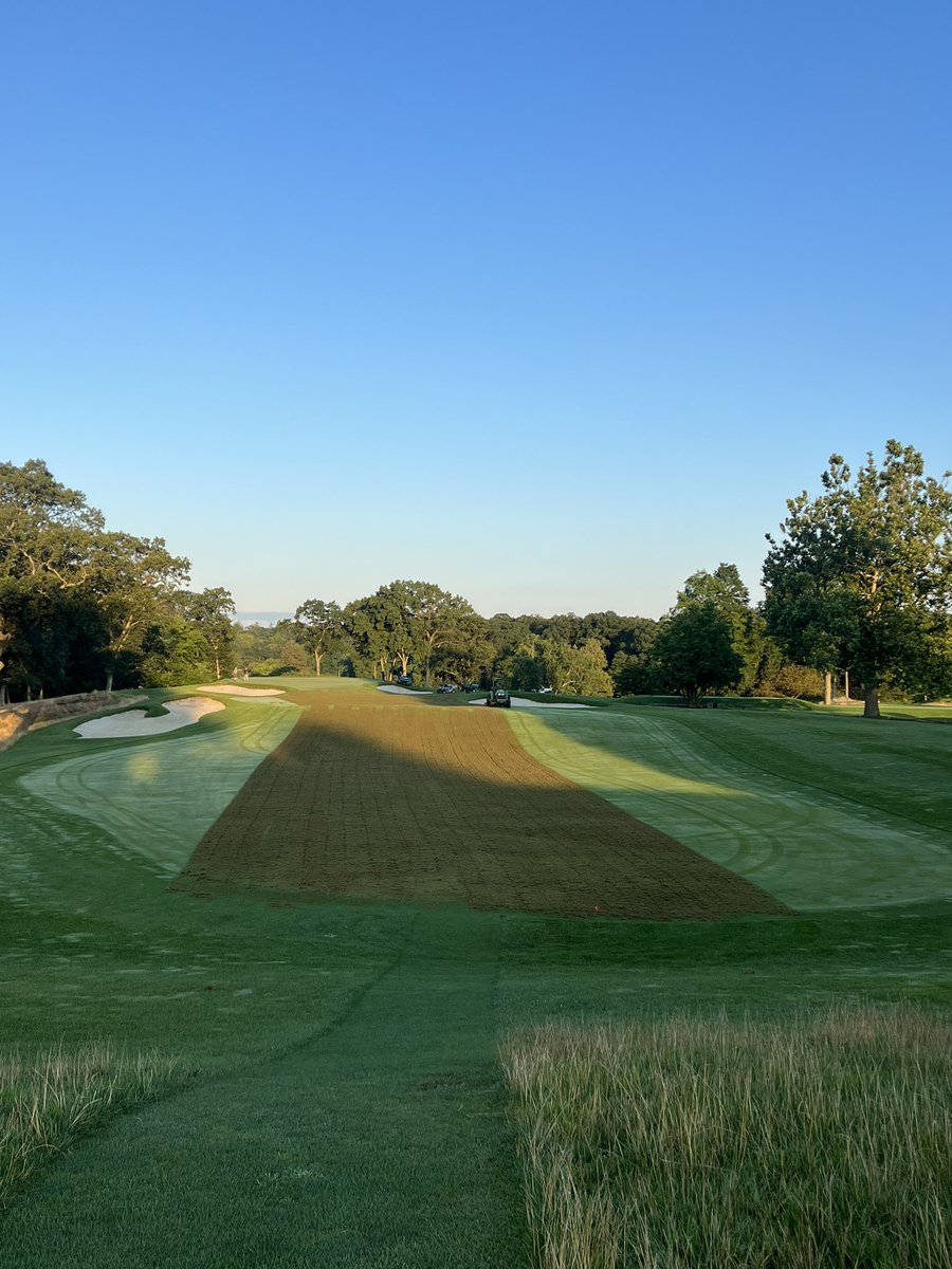 GPattiTurf's tweet photo. August aerification ✅ https://t.co/zrBQvSjhIl