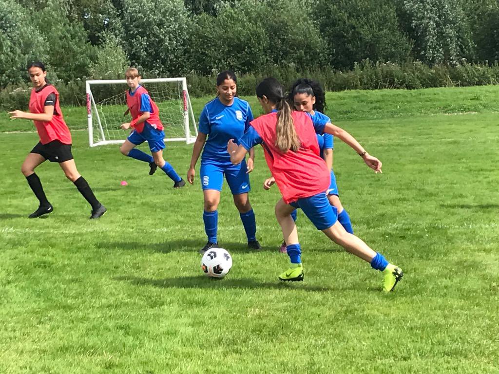 BCFC_FEP's tweet photo. First week of Preseason completed.

“Intensity and high standards were our priority this week and all the players have achieved this. We have a programme here that allows everyone to excel and I’m so confident we’ll reach our targets”

- Simon Noakes
Head of Football https://t.co/GlV7ERLlAT