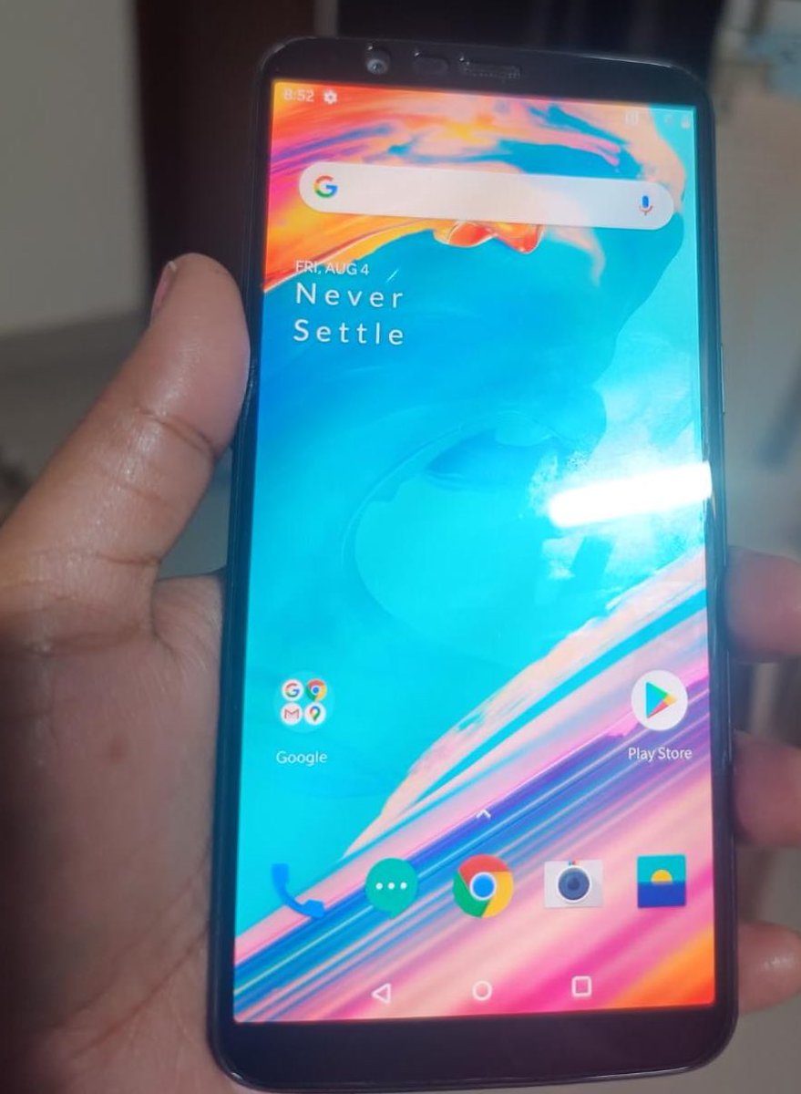 rin_wandering's tweet photo. Bidding goodbye to my companion of 5years… itna to kisi company me bhi nai tiki hun main… will miss you buddy, go make someone else smile #oneplus5T 
Also the latest one plus are crap compared to this gem. Period https://t.co/He8omLAmcU