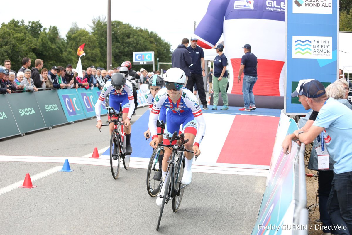 Le Centre-Val de Loire remporte le Championnat de France du relais mixte U19 !

Le classement : directvelo.com/actualite/1065…

📷 Freddy Guérin - DirectVelo