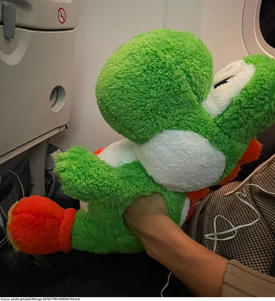 Officially licensed 2021 Yoshi hand warmer, available exclusively