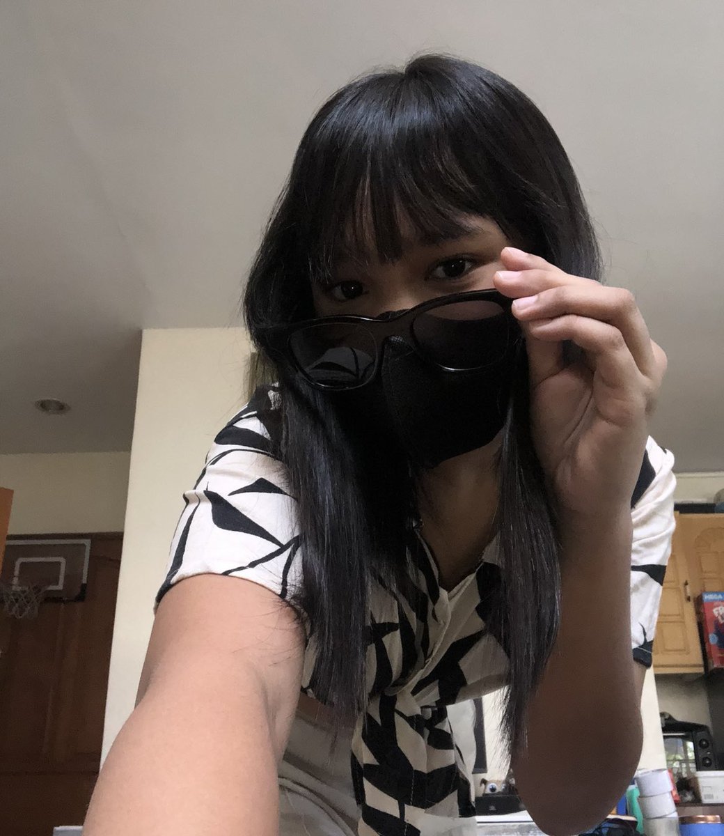 agiechoi's tweet photo. goodbye, summer 🤍😓 https://t.co/IssqAzWdYw