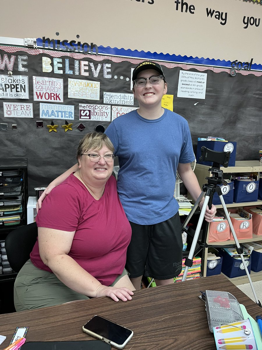 Massive thanks to Brendan Wich, a talented filmmaker &amp; <a href="/RogersElem/">Rogers Elementary School</a> graduate, for dedicating his time &amp; expertise to film, edit &amp; produce an amazing video abt our school's pick up &amp; drop off procedures! <a href="/WichChriswich/">Chris Wich</a>, <a href="/MehlvilleSD/">Mehlville School District</a>, <a href="/vianneygriffins/">Vianney Griffins</a>