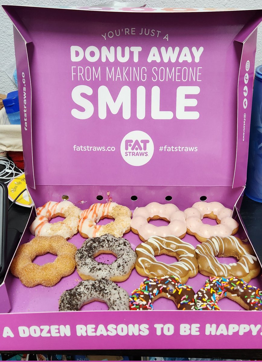 Thank you Andrea! 😊 🍩 <a href="/fatstraws/">Fat Straws</a>

#donuts #fatstraws #fridaymorning #FridayVibes
