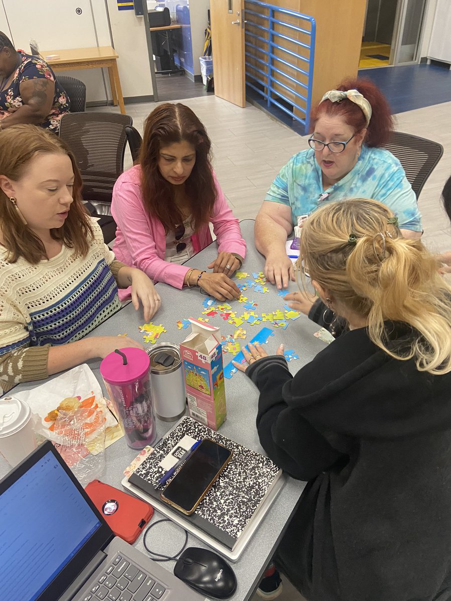 MaryMiller110's tweet photo. Today @FASTK8Charter team building our staff used #innovation and #problemsolvingskills to race to put together a puzzle. #fast2thefuture https://t.co/BELlSUGD42