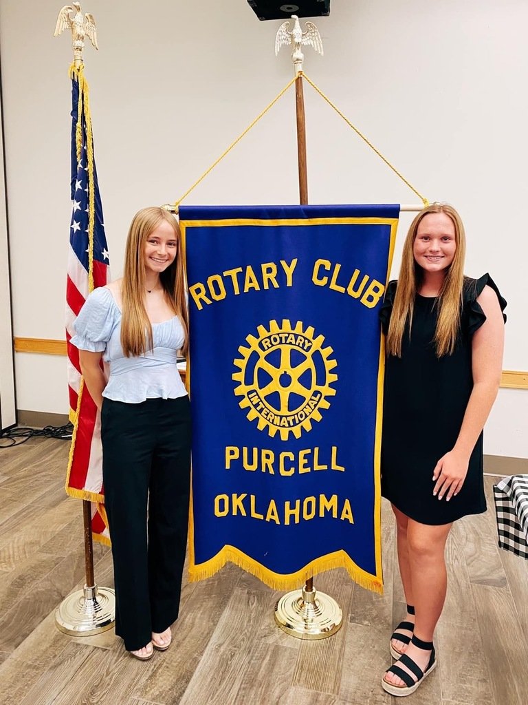 purcellhsdrgns's tweet photo. Thank you Purcell Rotary for hosting two of our Senior leaders from PHS.  Gracie Pruitt and Karlee Tolle shared their experiences from Girls State this summer. Thank you to Pat Martin for her efforts providing our student leaders important leadership training. #phsdragons https://t.co/MYR8NpMOvK
