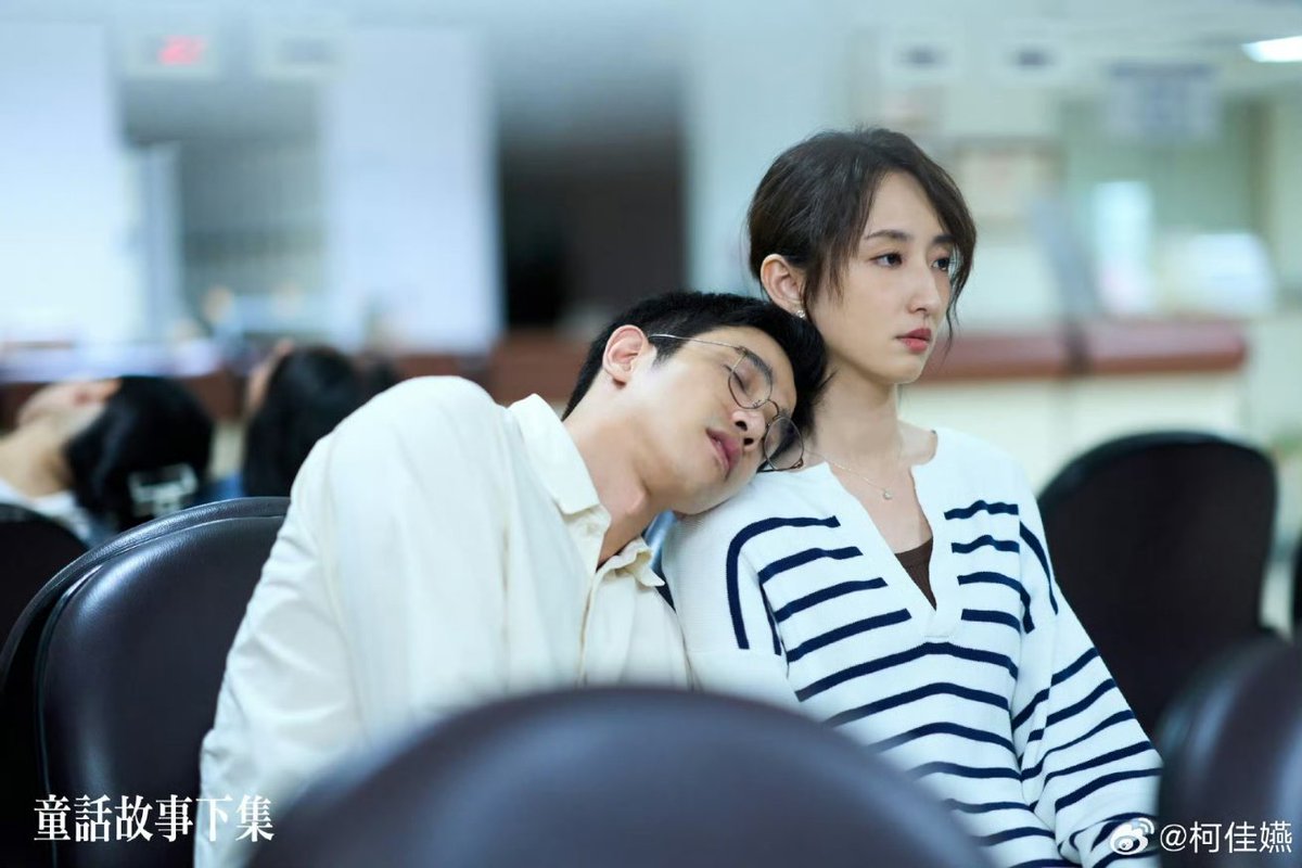 SMilkdrama's tweet photo. upcoming Taiwanese drama to watch out for: #童话故事下集 (lit. trans. Fairytale: Next Chapter)
"a comedy drama about the absurd and helpless life after marriage" starring #AliceKo & #JasperLiu (he's finally back to TW dramaland!)
they just wrapped up but I'll be seated for this https://t.co/OTx3odlXVY