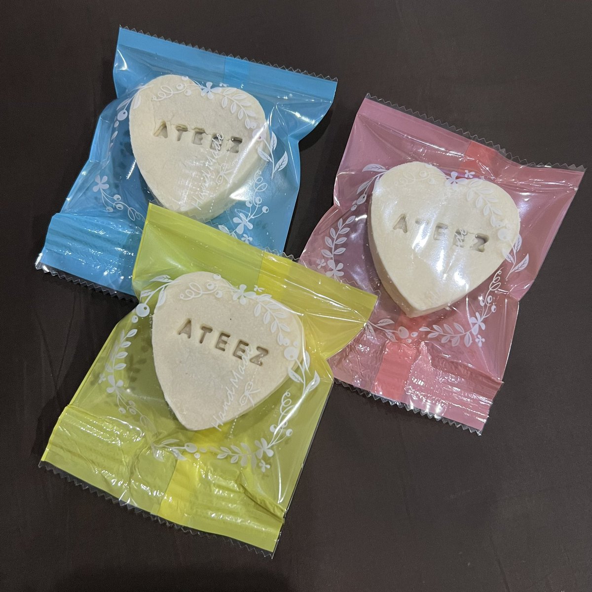 AmpereBake's tweet photo. คาเฟ่วง ATEEZ
#ของแจกเบควิทอป https://t.co/Iy3cu1mKUm