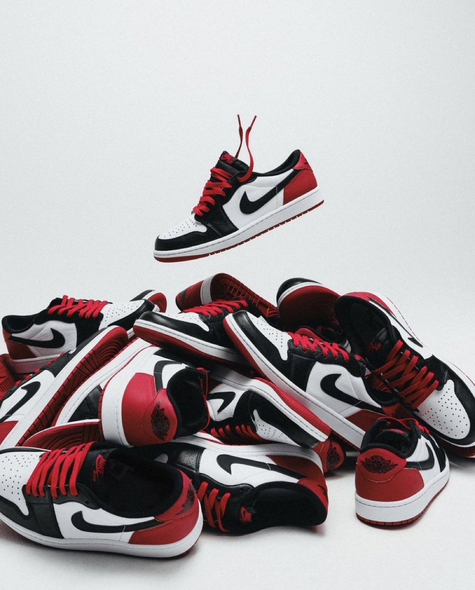 aj_4165's tweet photo. @snkr_twitr those Black Toe’s need these laces bad 

https://t.co/JvOM55noBg https://t.co/XAsheVSK1C