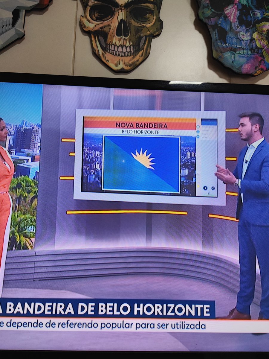 Tanta coisa p preocuparem na cidade e ficam perdendo tempo c troca do símbolo da bandeira de BH... nem Deus dá conta.
Onde estão as melhorias de transporte? 
Deveriam focar no q a cidade realmente precisa.
 #falta_de_pauta_CâmaraBH #Transporte #Saúde
Tem coisas mais importantes